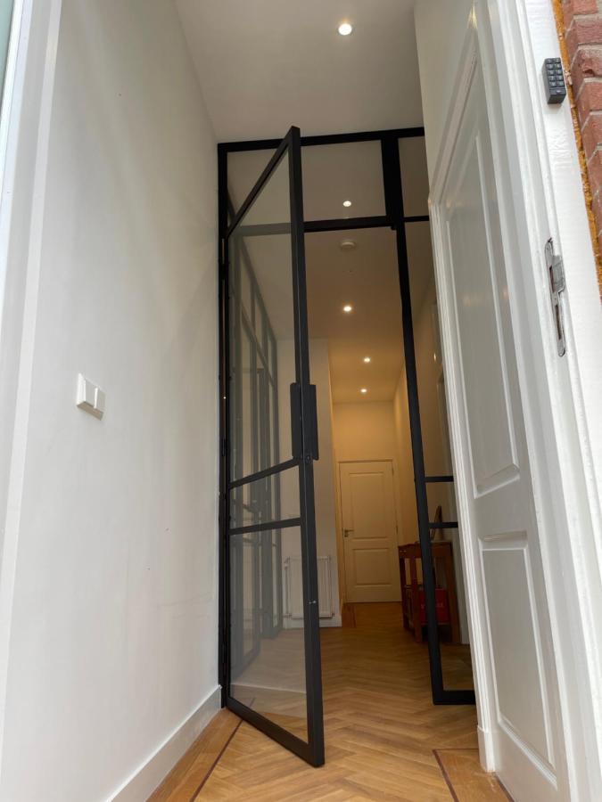 Canal House In Historic City Center Gouda Bagian luar foto