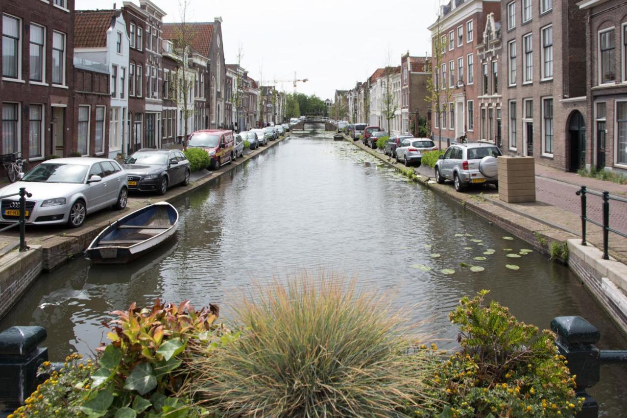 Canal House In Historic City Center Gouda Bagian luar foto