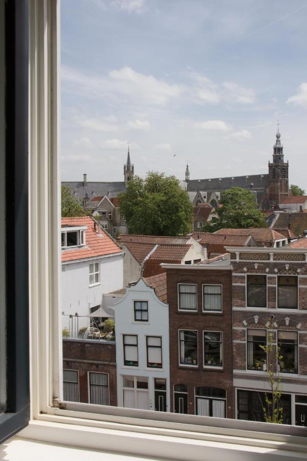 Canal House In Historic City Center Gouda Bagian luar foto