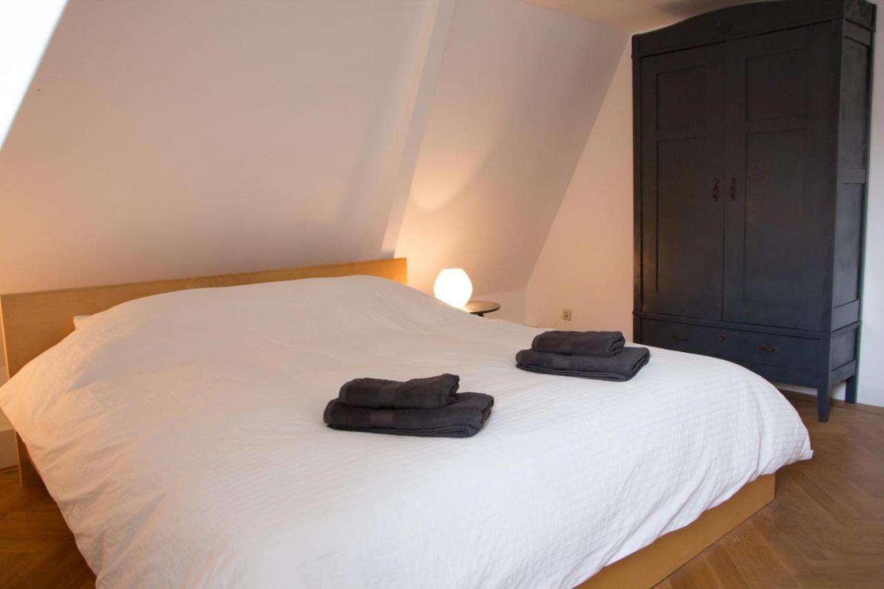 Canal House In Historic City Center Gouda Bagian luar foto