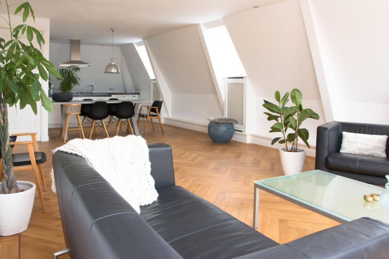 Canal House In Historic City Center Gouda Bagian luar foto